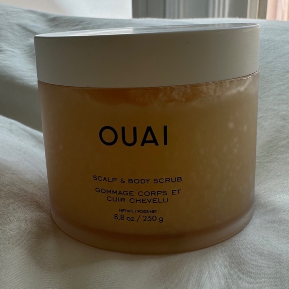 NEW! OUAI Scalp and Body Scrub - Picture 2 of 4